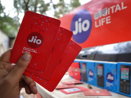 JIO prepaid plan is offering amazing benifits with 300mbps internet speed | Jio Prepaid Plans: काही सेकंदात मुव्ही डाउनलोड, 300 Mbps ची इंटरनेट Speed; Jioचा दमदार प्लॅन माहितीये का...