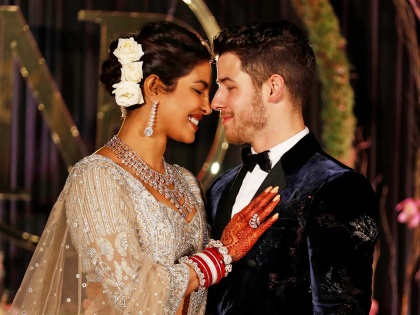 priyanka chopra discloses hubby nick jonas pushed for indian wedding | अन् पती निक जोनासमुळे अधुरी राहिली प्रियंका चोप्राची इच्छा!