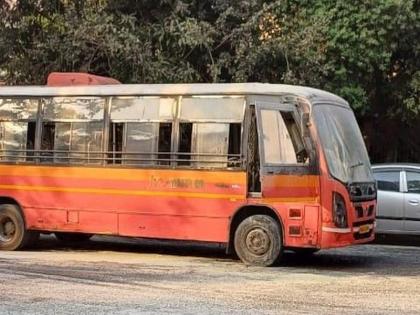 KDMT bus fire; Once again the issue of maintenance repairs is on the table | केडीएमटीच्या बसला आग; देखभाल दुरूस्तीचा मुद्दा पुन्हा एकदा ऐरणीवर