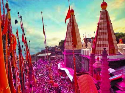 Chaitra Yatra of Deccan King Shri Jotiba main ceremony tomorrow Wednesday | दख्खनचा राजा जोतिबाची आज चैत्र यात्रा, सासनकाठ्यांसह लाखो भाविक डोंगरावर दाखल