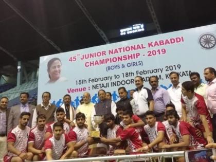 National Kabaddi: Maharashtra boys team crashed in semi-finals | राष्ट्रीय कबड्डी : महाराष्ट्राचा कुमार संघ उपांत्य फेरीत गारद 