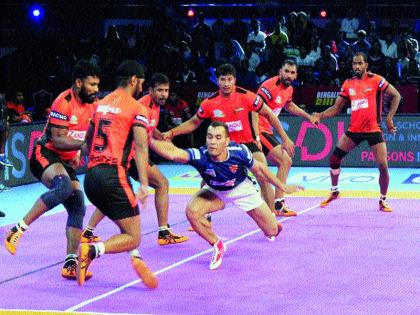 Pro-Kabaddi: You Mumbach 'Dabang' against Delhi | प्रो-कबड्डी : दिल्लीविरुद्ध यू मुम्बाच ‘दबंग’