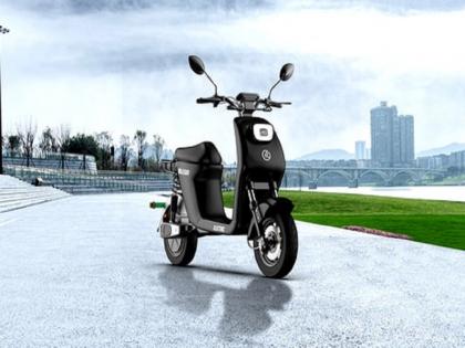 Kabira Mobility Kollegio Cheapest Electric Scooter With Range 100 Km In 45 Thousand Rupees Read Complete Detail | 'ही' इलेक्ट्रिक स्कूटर 50 हजारांपेक्षा कमी किंमतीत देते 100 किमी रेंज; वाचा संपूर्ण डिटेल्स