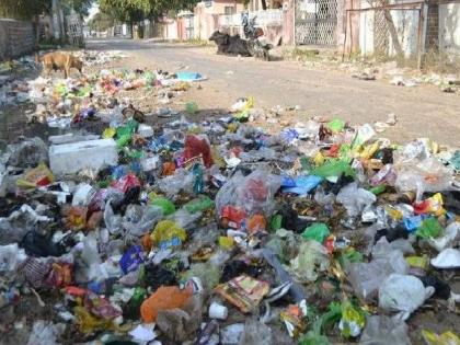 Municipal Corporation collected eight tons of garbage from the meeting place | संमेलन स्थळाहून महापालिकेने संकलित केला आठ टन कचरा