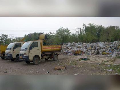 Garbage piles around Wanadongri area of Nagpur; Citizens suffering from 'dumping yard' | वानाडोंगरीच्या आजूबाजूला कचऱ्याचे उकिरडे; 'डम्पिंग यार्ड'ने नागरिक त्रस्त