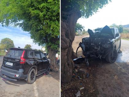A wedding was done, sugarcane worker was arranged and while going home, the jeep hit a tree, three died | लग्न लावले, ऊसतोड मजूर ठरवले अन् घराकडे जाताना जीप झाडावर आदळली, तिघांचा मृत्यू