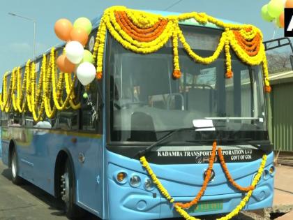 now travel by kadamba even at night inauguration of 20 electric buses | आता रात्रीही करा 'कदंब'ने प्रवास; २० इलेक्ट्रिक बसगाड्यांचे लोकार्पण