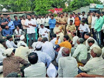 Water Resistance Movement postponed after assurance | कडेगावात तोडगा :- जलसमाधी आंदोलन आश्वासनानंतर स्थगित