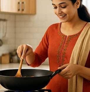 Best Kadai For Daily Cooking: नॉनस्टिकची भांडी विसरा, स्वयंपाकासाठी ही कढई आहे बेस्ट! भाजी चविष्ट आणि पोषणही भरपूर