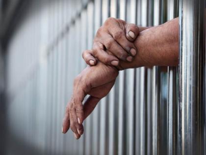 Prisoners being provided sweets even in prison says jail authorities | आता कैद्यांना कारागृहातही मिळणार गोडधोड