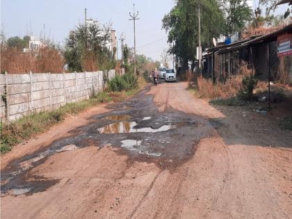 Waiting for five road works under Mukhyamantri Gramsadak Yojana despite sanction of Rs 8 crore | ८ कोटींचा निधी मंजूर होऊनही मुख्यमंत्री ग्रामसडक योजनेतील पाच रस्त्यांच्या कामांची प्रतीक्षा