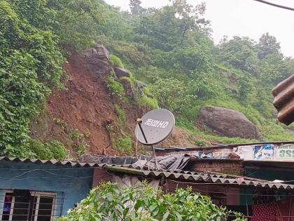 Kalyan: Kachore hill in Kalyan east collapses, panic among citizens | Kalyan: कल्याण पूर्वेतील कचोरे टेकडीवरील दरड कोसळली, नागरिकांमध्ये भीतीचे वातावरण