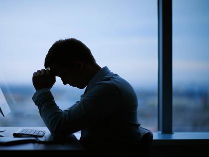 'My job is gone, I'm in trouble, all my money is gone', the worker took an extreme step | Loni Kalbhor: 'माझं काम गेलं, नुकसान झालंय, सगळा पैसा पाण्यात', कामगाराने उचलले टोकाचे पाऊल