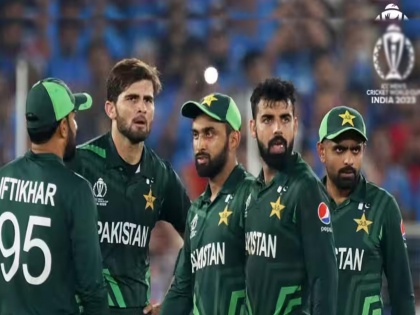 PAK vs NZ T20 Series Kamran Akmal regrets that no one is taking Pakistan cricket team seriously | पाकिस्तानी संघाला कोणीच गांभीर्यानं का घेत नाही? माजी खेळाडूचा PCB ला घरचा आहेर