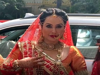 Kamya Panjabi Got Married To Shalabh Dang; See wedding pics | Inside Pic: अखेर लग्नबंधनात अडकली ही अभिनेत्री, लाल लेहंग्यामध्ये दिसली सुंदर