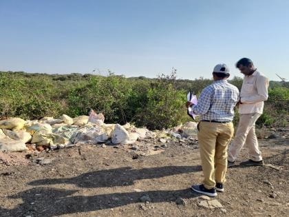 Debris filling in Kandalvan area near Palm Beach | पाम बीचलगतच्या कांदळवन क्षेत्रात डेब्रिजचे भराव