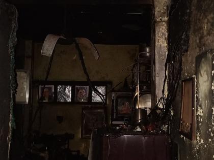 Nine people have been injured after fire broke out at a house in Samta Nagar area | कांदिवली पूर्वेकडच्या जानुपाडा परिसरातल्या घरात स्फोट होऊन नऊ जण जखमी