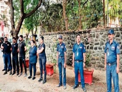 Thane Mumbai Municipal Corporation should provide subsidy for bouncers | विशेष लेख: ठाणे, मुंबई महापालिकेने बाउन्सरसाठी अनुदान द्यावे