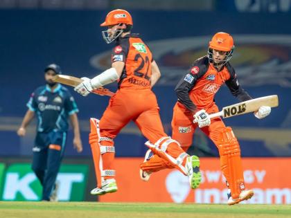 Hardik Pandya Fifty in vain as Kane Williamson Fifty takes Sunrisers Hyderabad win over Gujarat Titans IPL 2022 GT vs SRH | Hardik Pandya vs Kane Williamson, IPL2022 SRH vs GT Live: गुजरातचा विजयरथ हैदराबादने रोखला! केन विल्यमसनने ठोकलं शानदार अर्धशतक