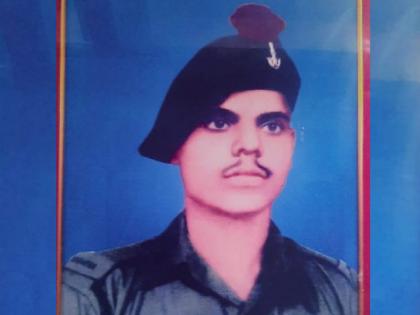 The government should erect a memorial of Sadashiv Bait, an immortal soldier who was martyred in the 1971 war between India and Pakistan Demand of families | अमर जवान सदाशिव बाईत यांचे शासनाने स्मारक उभारावे!, कुटुंबियांची मागणी; १९७१ साली झालेल्या युद्धात झाले होते शहीद 