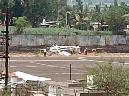 The trainee pilot lost control and the plane crashed, An accident occurred in Karad satara district | Satara: प्रशिक्षणार्थी पायलटचे नियंत्रण सुटल्याने विमान कोसळले, कऱ्हाडात घडली दुर्घटना 