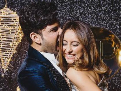 karan kundrra and anusha dandekar relationship over breakup-ram |  फिल्मी दुनियेतील आणखी एक लव्हस्टोरी संपली...? अनुषा दांडेकर-करण कुंद्राचे ब्रेकअप?