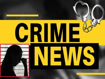 A 10th class student in Kargani Sangli ended her life by hanging herself, police investigation started based on call records | Sangli: करगणीत दहावीतील विद्यार्थिनीने गळफास घेऊन संपविले जीवन, कॉल रेकॉर्डवरून पोलिसांचा तपास सुरू A 10th class student in Kargani Sangli ended her life by hanging herself, police investigation started based on call records | Sangli: करगणीत दहावीतील विद्यार्थिनीने गळफास घेऊन संपविले जीवन, कॉल रेकॉर्डवरून पोलिसांचा तपास सुरू