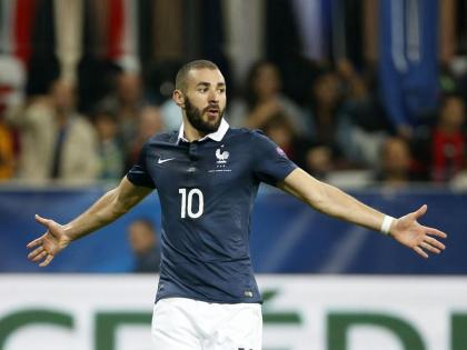 Karim Benzema retires from international football after France World Cup final defeat | Karim Benzema France: फुटबॉल वर्ल्ड कपमध्ये फ्रान्सच्या पराभवानंतर स्टार खेळाडू बेन्झेमाची निवृत्तीची घोषणा