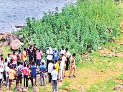 Even after death, 'their' friendship did not leave them, two people from Govandi drowned in a dam and died | मृत्यूनंतरही ‘त्यांचा’ सुटला नाही मैत्रीचा हात, गोवंडीतील दोघांचा धरणात बुडून मृत्यू Even after death, 'their' friendship did not leave them, two people from Govandi drowned in a dam and died | मृत्यूनंतरही ‘त्यांचा’ सुटला नाही मैत्रीचा हात, गोवंडीतील दोघांचा धरणात बुडून मृत्यू