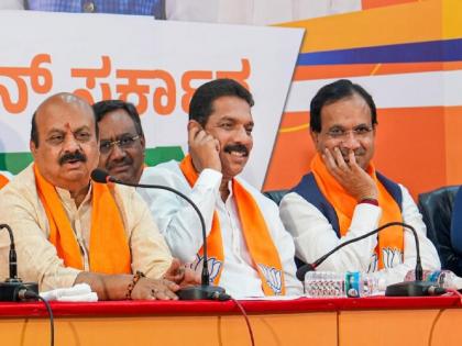 karnataka leader of opposition bjp crucial meeting today for elect party floor leader | कर्नाटकात विरोधी पक्षनेतेपदी कोण? बसवराज बोम्मई यांच्यासह अनेक नावे शर्यतीत, आज भाजपची महत्त्वाची बैठक!