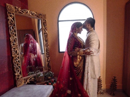 South Actress Karthika Nair got married to boyfriend rohit menon in kerala jackie shroff also attended grand wedding | प्रसिद्ध साऊथ अभिनेत्री लग्नबंधनात अडकली, शाही विवाहसोहळ्याला जॅकी श्रॉफचीही हजेरी