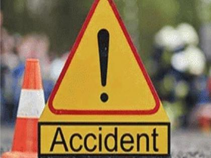 Mother and daughter killed in an accident at Korti Karad on the Pune Bangalore National Highway | Satara: क्रेनच्या धडकेत दुचाकीवरील मायलेकी जागीच ठार, ग्रामस्थांनी चालकाला पकडून दिले पोलिसांच्या ताब्यात