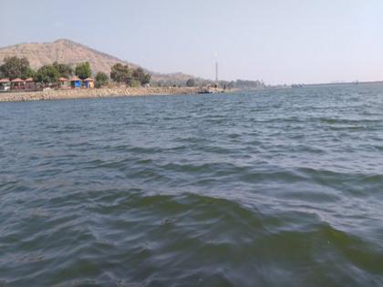 Student from Thergaon drowns in Kasarasai Dam A life lost by resisting the urge to get into the water | कासारसाई धरणात थेरगावातील विद्यार्थी बुडाला; पाण्यात उतरण्याचा मोह न आवरल्याने गमावला जीव