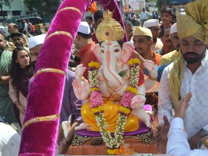 Pune first kasaba Ganapati statue is 100 percent eco friendly a sculptor said | पुण्यातील मानाचा पहिला कसबा गणपतीची मूर्ती शंभर टक्के पर्यावरणपूरक! शिल्पकार अभिजित यांची भावना