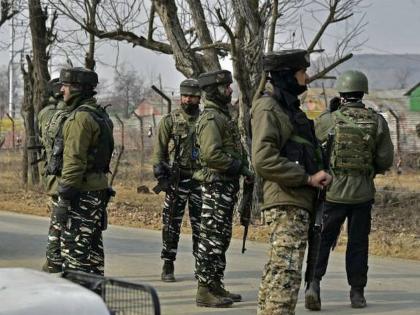 5,000 paramilitary personnel, drones and aircraft in Kashmir | काश्मिरात निमलष्करी दलाचे ३५ हजार जवान, ड्रोन आणि विमाने