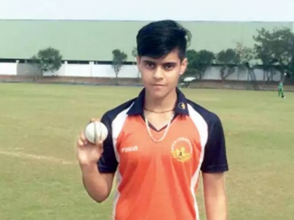 Chandigarh Women's U19 captain Kashvee Gautam claimed all ten Andhra wickets in the BCCI women's U19 50-over tournament svg | भारताच्या पोरीची कमाल; वन डे सामन्यात 12 धावांत 10 विकेट्स घेत उडवली धमाल