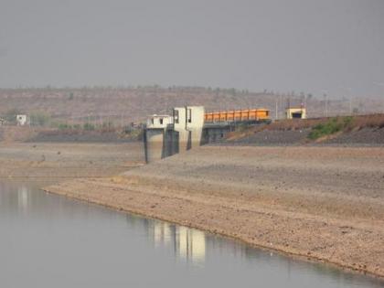 Only 3.31% reserves in Katepurna Dam! | काटेपूर्णा धरणात ३.३१ टक्केच साठा!