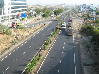 Pune | Conduct monthly meeting to prevent road accidents, Collector directs | Pune| रस्ते अपघात टाळण्यासाठी महिन्याला बैठक घ्या, जिल्हाधिकाऱ्यांचे निर्देश