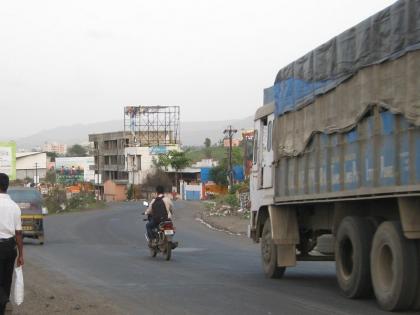 Katraj-Kondhwa road will be 10 meters wide instead of 24 pune latest news | Pune News | कात्रज-कोंढवा रस्ता होणार २४ ऐवजी १० मीटर रुंदीचा