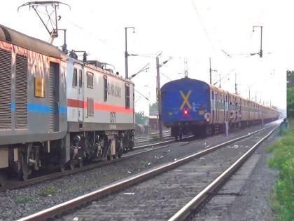 405 km of railway line ready with kavach system western railway objective of accident free travel | ४०५ किमी रेल्वेमार्गावर ‘कवच प्रणाली’ सज्ज;  ‘प. रे.’चे अपघातविरहित प्रवासाचे उद्दिष्ट