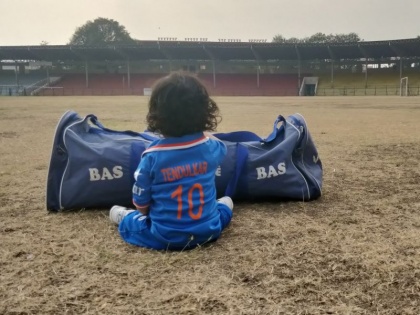 Sachin Tendulkar wishes 10-month-old fan all the very best in viral post mac | आयला छोटा सचिन; फोटो पाहून मास्टर ब्लास्टर म्हणतो...