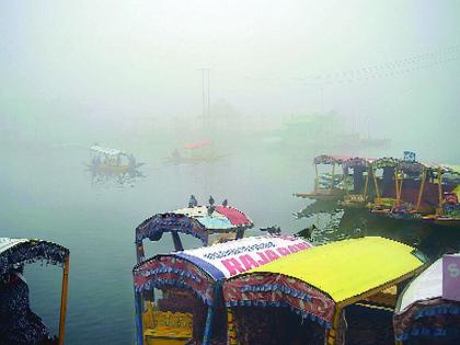 Srinagar's coldest night this year | श्रीनगरमध्ये यंदाची सर्वाधिक थंड रात्र; काश्मीर खोऱ्यात हुडहुडी