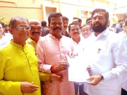 Demand for cancellation of Kalyan Growth Center, 27 village All Party Struggle Committee meets Chief Minister | कल्याण ग्रोथ सेंटर रद्द करण्याची मागणी, २७ गाव सर्व पक्षीय संघर्ष समितीने घेतली मुख्यमंत्र्यांची भेट