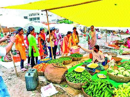 Total schools help Kerala | कुल विद्यालयाची केरळला मदत