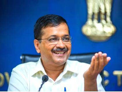 Arvind Kejriwal trolls BJP over CBI actions related to Manish Sisodia says they found nothing after tearing pillows for 14 hours | Arvind Kejriwal : १४ तास सिसोदियांच्या घरातील गाद्या अन् उशा फाडूनदेखील CBI ला आठ आणेही मिळाले नाहीत- अरविंद केजरीवाल