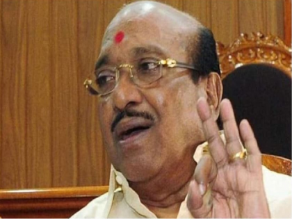 'we oppose to sitting and hugging boys and girls in School', Said Kerala leader vellappally natesan | 'मुले-मुली सोबत बसणे आणि गळाभेट करण्याला आमचा विरोध', केरळच्या नेत्याचे वक्तव्य चर्चेत