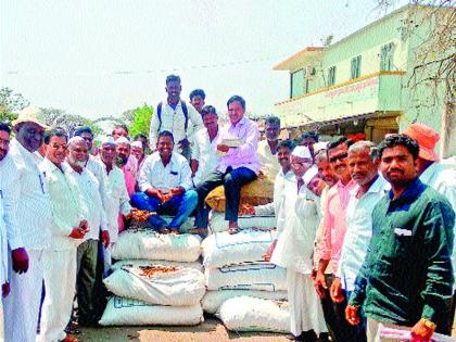 Five thousand sacks of tamarind; Market share decreased by 30 percent | चिंचेच्या पाच हजार पोत्यांची आवक; बाजारभावात ३० टक्के घट