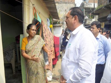 Relief and Rehabilitation Minister Anil Patil inspects nagpur flood affected area | मदत व पुनर्वसन मंत्री अनिल पाटील यांच्याकडून पूरग्रस्त भागाची पाहणी