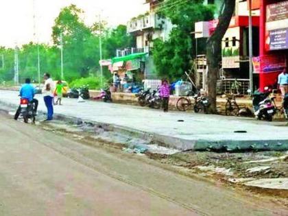 Investigation of all three works of 'Jandu' including Khamgaon-Buldana road! | खामगाव-बुलडाणा रस्त्यासह ‘जान्दू’च्या तिनही कामाची तपासणी!