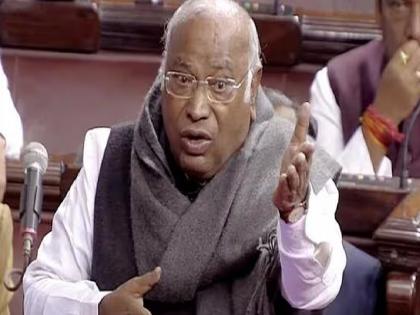 Monsoon Session 2023: Uproar in Rajya Sabha over Manipur issue; Mallikarjun Kharge accused of turning off his mic | मणिपूर मुद्द्यावरुन राज्यसभेत गदारोळ; माईक बंद केल्याचा मल्लिकार्जुन खर्गे यांचा आरोप